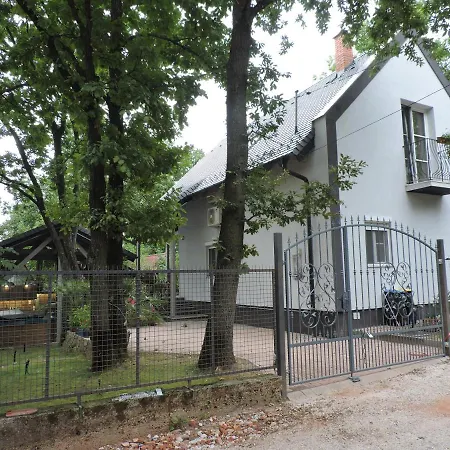 Szepezd Oak