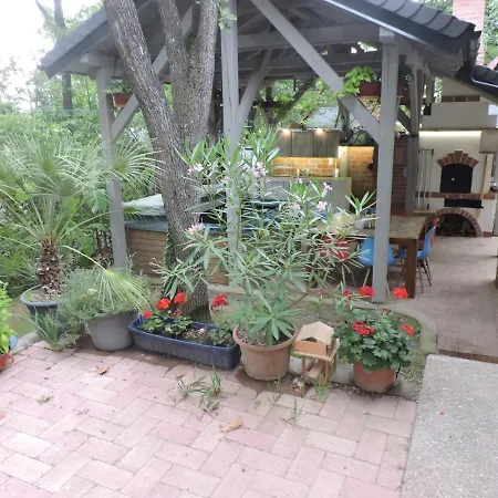 Szepezd Oak Villa Balatonszepezd
