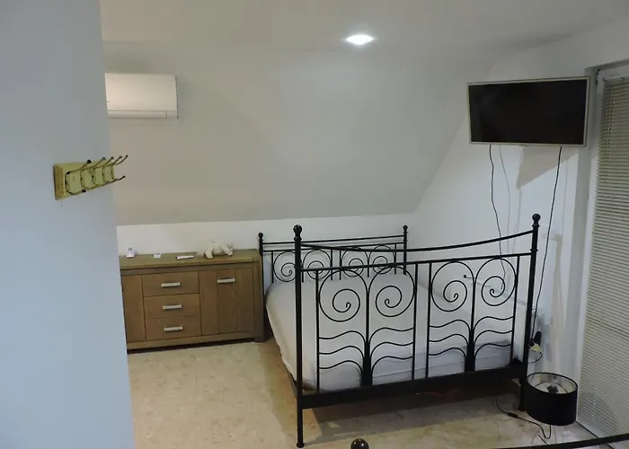 Вилла Szepezd Oak *